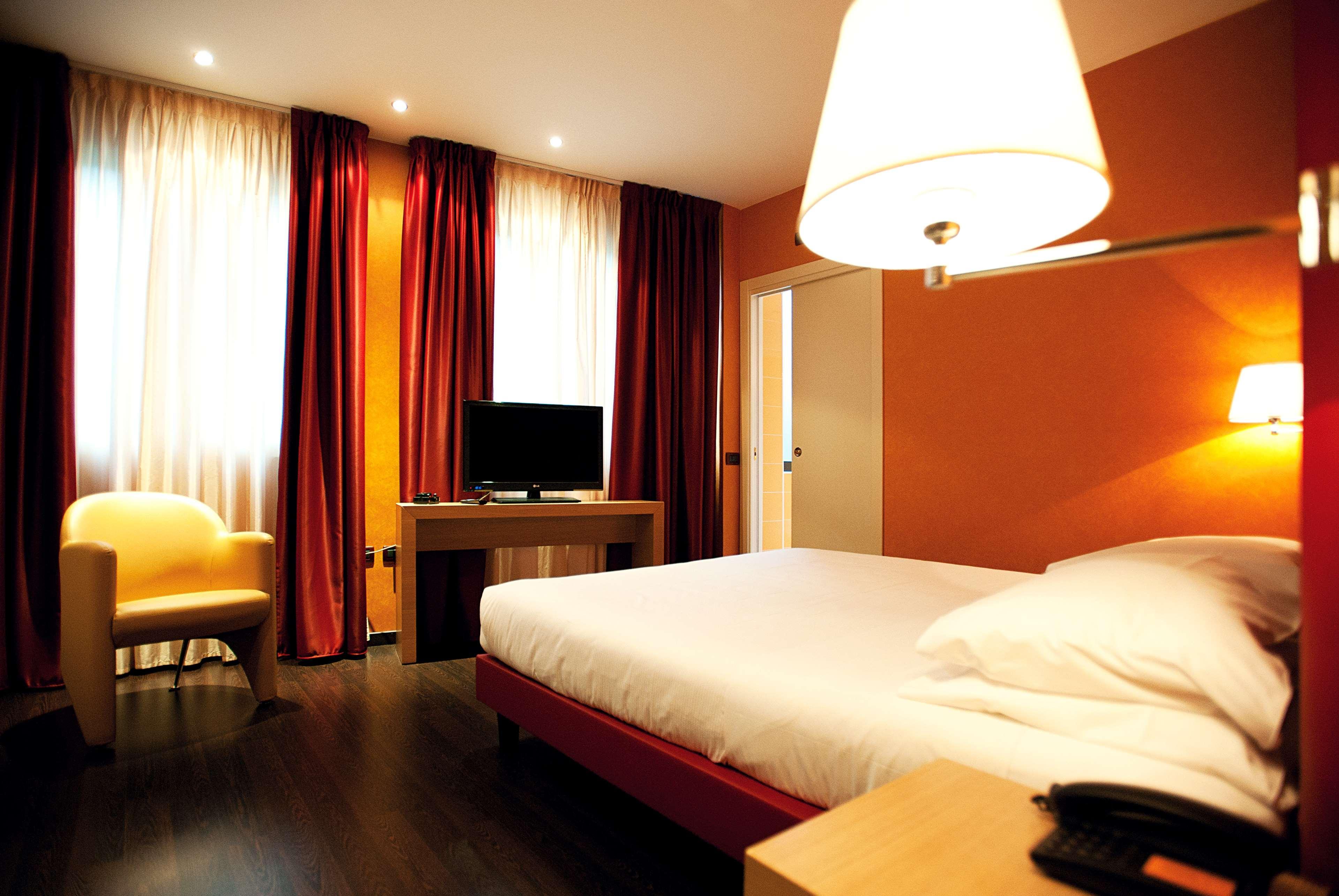 Best Western Hotel Piemontese Bérgamo Exterior foto