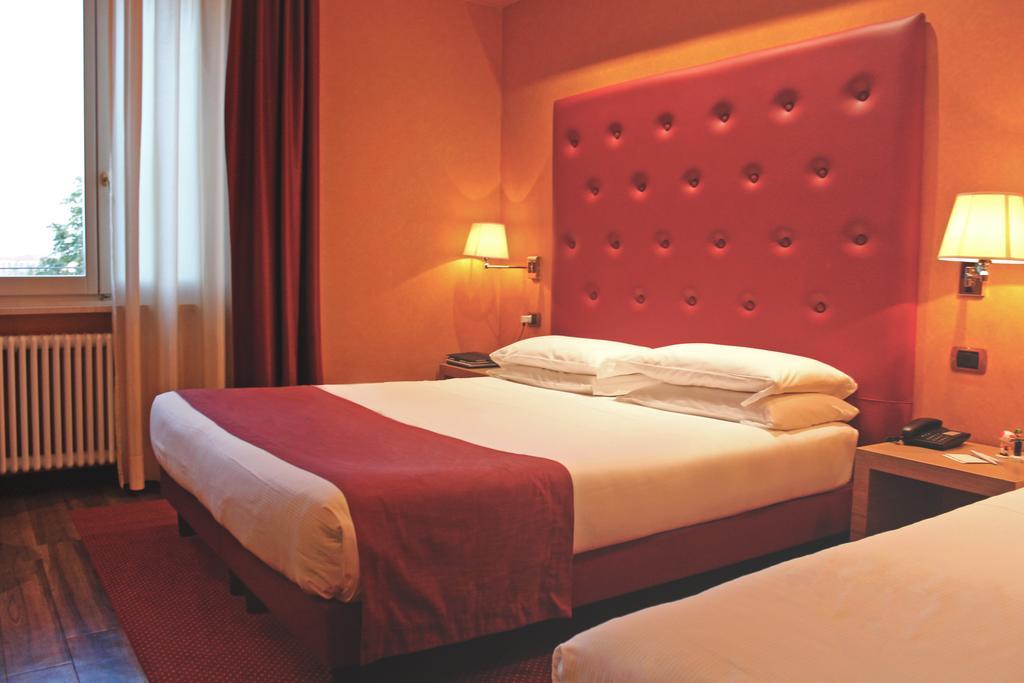 Best Western Hotel Piemontese Bérgamo Exterior foto