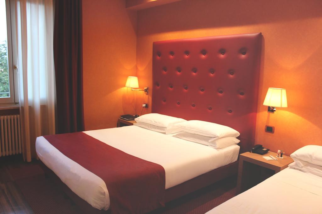 Best Western Hotel Piemontese Bérgamo Exterior foto